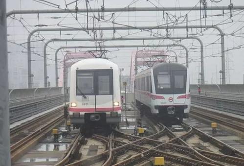 初中生可以學(xué)城市軌道交通運(yùn)營(yíng)管理專(zhuān)業(yè)嗎？